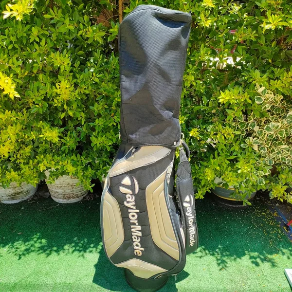 ถุงกอล์ฟ TAYLORMADE มือสอง * มีตำหนิเล็กน้อยตามรูปมองไกลๆ ไม่ค่อยเห็น * *** และ แป๊ก COVER หลุด 1 จุด *** ไม้กอล์ฟมือสอง ของแท้ BY NakaraLuxurious image 1 ถุงกอล์ฟ TAYLORMADE มือสอง * มีตำหนิเล็กน้อยตามรูปมองไกลๆ ไม่ค่อยเห็น * *** และ แป๊ก COVER หลุด 1 จุด *** ไม้กอล์ฟมือสอง ของแท้ BY NakaraLuxurious image 1