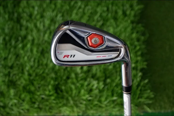 IRONSET TAYLORMADE R11 image 5 IRONSET TAYLORMADE R11 image 5