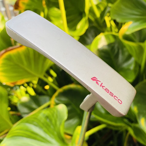 🌷ไม้กอล์ฟผู้หญิง PUTTER KASCO DIMPALS G7 ความยาว 32 นิ้ว ให้ฟีลนุ่มนวลแต่แน่น พัตต์ได้อย่างมั่นใจ✨ image 2 🌷ไม้กอล์ฟผู้หญิง PUTTER KASCO DIMPALS G7 ความยาว 32 นิ้ว ให้ฟีลนุ่มนวลแต่แน่น พัตต์ได้อย่างมั่นใจ✨ image 2