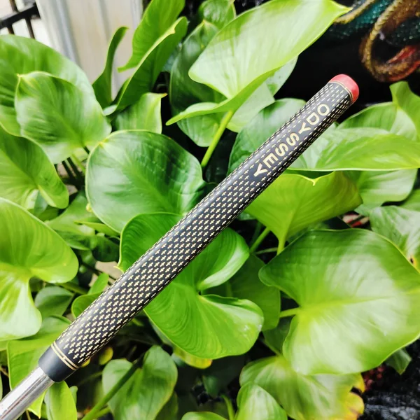 PUTTER ODYSSEY WHITE ICE วางน้ำหนักไว้ทั้งด้าน TOE และ HEEL ทำให้พัตต์แบบบล๊านซ์มากๆ หน้าสัมผัสที่เป็นเอกลักษณ์ ทั้งนุ่มนวลและเกาะไลน์มาก ไม้กอล์ฟพรีเมี่ยมมือสอง ของแท้ By NakaraLuxurious image 6 PUTTER ODYSSEY WHITE ICE วางน้ำหนักไว้ทั้งด้าน TOE และ HEEL ทำให้พัตต์แบบบล๊านซ์มากๆ หน้าสัมผัสที่เป็นเอกลักษณ์ ทั้งนุ่มนวลและเกาะไลน์มาก ไม้กอล์ฟพรีเมี่ยมมือสอง ของแท้ By NakaraLuxurious image 6