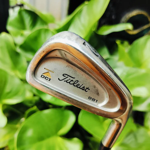เหล็ก 2 Titleist 981 DCI ก้าน RILFLE 5.5 ก้านดีมาก เหล็ก 2 หายาก รุ่นนี้ตีคม ตีมันส์ และมี CAVITY ตีโดนได้ไม่ยากนัก สายบู๊ต้องมี ไม้กอล์ฟพรีเมี่ยมมือสอง ของแท้ By NakaraLuxurious image 1 เหล็ก 2 Titleist 981 DCI ก้าน RILFLE 5.5 ก้านดีมาก เหล็ก 2 หายาก รุ่นนี้ตีคม ตีมันส์ และมี CAVITY ตีโดนได้ไม่ยากนัก สายบู๊ต้องมี ไม้กอล์ฟพรีเมี่ยมมือสอง ของแท้ By NakaraLuxurious image 1