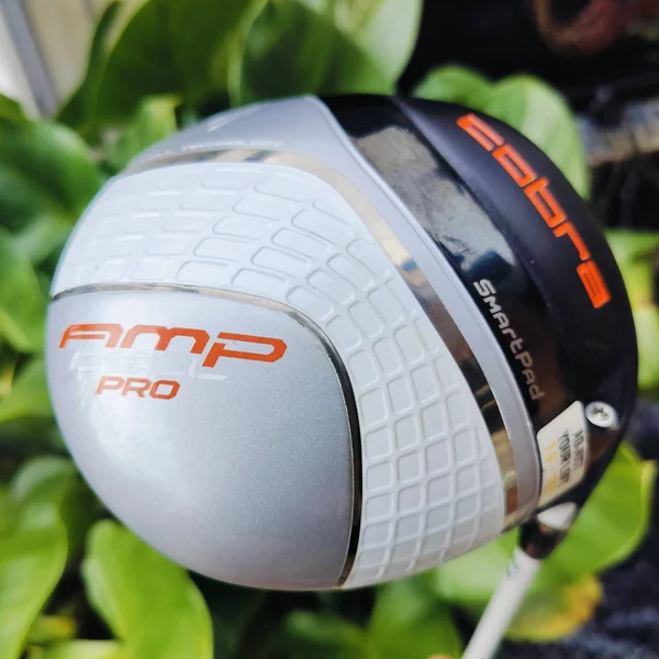  Driver COBRA AMP CELL PRO สามารถไขปรับองศาได้ 7.5 - 10.5 ก้าน FUJIKURA ROMBAX FLEX R เพิ่มประสิทธิภาพในการทำเกม และชดเชยความผิดพลาดได้อย่างยอดเยี่ยม ไม้กอล์ฟพรีเมี่ยมมือสอง ของแท้ By NakaraLuxurious   image 1