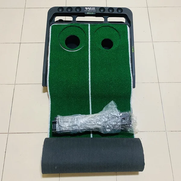 พรมฝึกซ้อมพัตต์ PGM TL010 ปรับได้ 360° ฝึกได้ทุกไลน์เหมือนกรีนจริง ⛳️✨ image 4 พรมฝึกซ้อมพัตต์ PGM TL010 ปรับได้ 360° ฝึกได้ทุกไลน์เหมือนกรีนจริง ⛳️✨ image 4