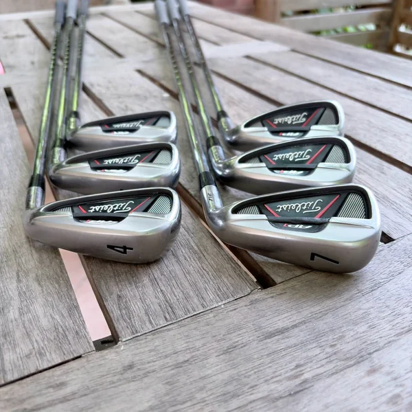 ขาดเหล็ก 9 IRON SET Titleist AP1 712 (4, 5, 6, 7, 8, P)ส่งลูกลอยง่ายได้ระยะไกลอย่างสม่ำเสมอในทุกช็อต image 2 ขาดเหล็ก 9 IRON SET Titleist AP1 712 (4, 5, 6, 7, 8, P)ส่งลูกลอยง่ายได้ระยะไกลอย่างสม่ำเสมอในทุกช็อต image 2