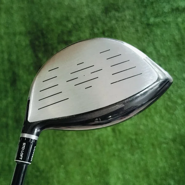 Driver Taylormade SLDR องศา 9.5 เทคโนโลยีดี สามารถปรับวิถีของลูกได้ ทั้ง FADE และ DRAW ได้ และสามารถปรับมุมเหินที่คอไม้ได้อีกด้วย ไม้กอล์ฟพรีเมี่ยมมือสอง ของแท้ By NakaraLuxurious image 4 Driver Taylormade SLDR องศา 9.5 เทคโนโลยีดี สามารถปรับวิถีของลูกได้ ทั้ง FADE และ DRAW ได้ และสามารถปรับมุมเหินที่คอไม้ได้อีกด้วย ไม้กอล์ฟพรีเมี่ยมมือสอง ของแท้ By NakaraLuxurious image 4