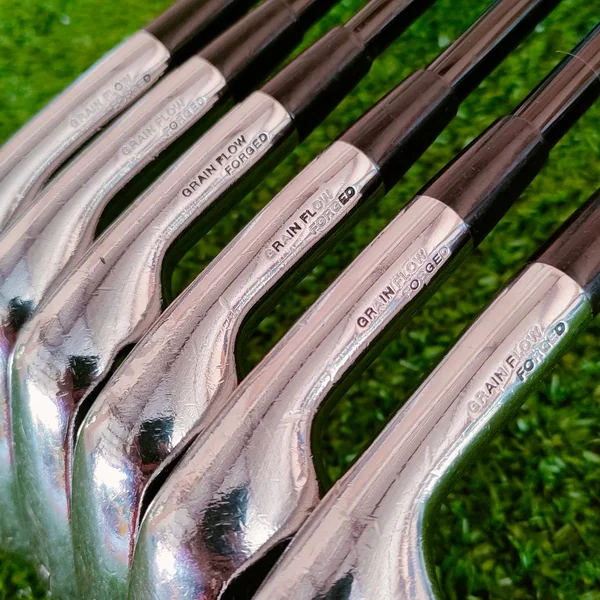 ชุดเหล็ก MIZUNO MP-53 มีเหล็ก 5-9 เเละ PW ก้าน TOUR SPIRIT 80i FLEX S, GRAN FLOW FORGED เอกสิทธิ์หนึ่งเดียวของ MIZUNO และรุ่นนี้มี CAVITY ทั้งนุ่ม ทั้งง่าย FORGED CAVITY, ไม้กอล์ฟมือสอง ของแท้ BY NakaraLuxurious image 4 ชุดเหล็ก MIZUNO MP-53 มีเหล็ก 5-9 เเละ PW ก้าน TOUR SPIRIT 80i FLEX S, GRAN FLOW FORGED เอกสิทธิ์หนึ่งเดียวของ MIZUNO และรุ่นนี้มี CAVITY ทั้งนุ่ม ทั้งง่าย FORGED CAVITY, ไม้กอล์ฟมือสอง ของแท้ BY NakaraLuxurious image 4