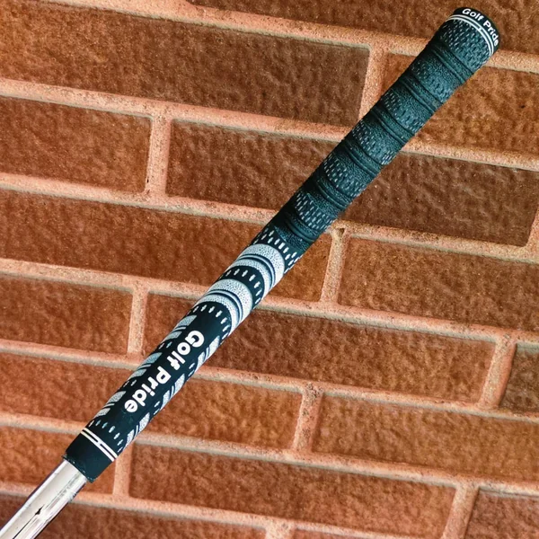 Wedge 60•04 Titleist BV Vokey Design Spin Milled อาวุธลับร่องคมกัดลูกขาด! สั่งหยุด–ถอยหลังได้ดั่งใจ image 9 Wedge 60•04 Titleist BV Vokey Design Spin Milled อาวุธลับร่องคมกัดลูกขาด! สั่งหยุด–ถอยหลังได้ดั่งใจ image 9