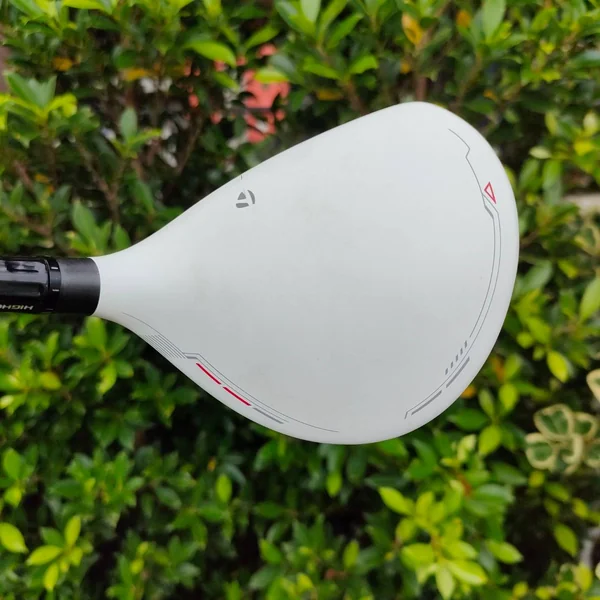 FW5 TAYLORMADE R11 ก้าน FUJIKURA BLUR FLEX S องศา 19 ตีไกลมากๆ ตีง่าย ปรับจูนได้หลายจุดครับ image 4 FW5 TAYLORMADE R11 ก้าน FUJIKURA BLUR FLEX S องศา 19 ตีไกลมากๆ ตีง่าย ปรับจูนได้หลายจุดครับ image 4