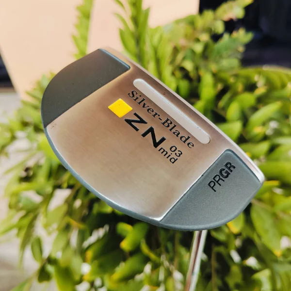 PUTTER PRGR SILVER BLADE ZN03 MID เป็นก้านและกริพแบบยาวๆ 37 นิ้ว ได้บล๊านซ์อย่างมาก พัตต์นิ่งมาก ชดเชยสูง หน้า MILLED มี COVER แท้เดิม image 2 PUTTER PRGR SILVER BLADE ZN03 MID เป็นก้านและกริพแบบยาวๆ 37 นิ้ว ได้บล๊านซ์อย่างมาก พัตต์นิ่งมาก ชดเชยสูง หน้า MILLED มี COVER แท้เดิม image 2