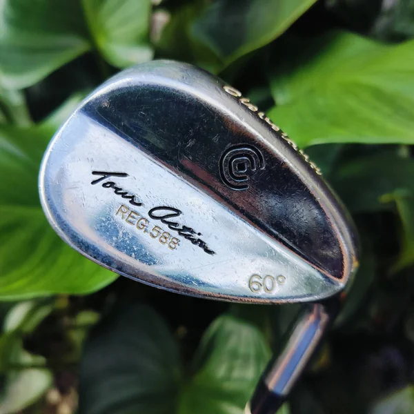 WEDGE Cleveland REG 588 องศา 60 ก้าน WEDGE FLEX เป็น WEDGE รุ่นมาสเตอร์พีช ตัวสร้างชื่อและเป็นต้นแบบ ของ WEDGE รุ่นหลังนี้สืบมา ไม้กอล์ฟพรีเมี่ยมมือสอง ของแท้ By NakaraLuxurious image 3 WEDGE Cleveland REG 588 องศา 60 ก้าน WEDGE FLEX เป็น WEDGE รุ่นมาสเตอร์พีช ตัวสร้างชื่อและเป็นต้นแบบ ของ WEDGE รุ่นหลังนี้สืบมา ไม้กอล์ฟพรีเมี่ยมมือสอง ของแท้ By NakaraLuxurious image 3