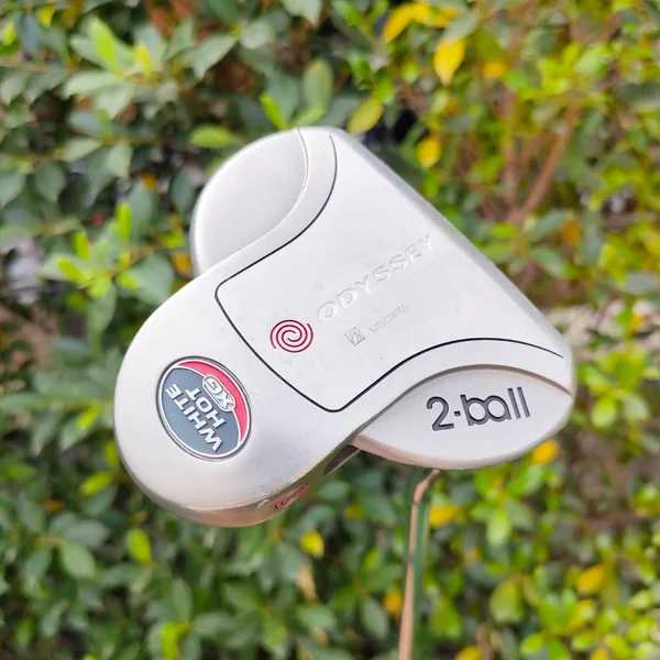 PUTTER ODYSSEY 2-BALL WHIT HOT XG ความยาว 33 นิ้ว กริฟเเบบใหญ่ image 2 PUTTER ODYSSEY 2-BALL WHIT HOT XG ความยาว 33 นิ้ว กริฟเเบบใหญ่ image 2
