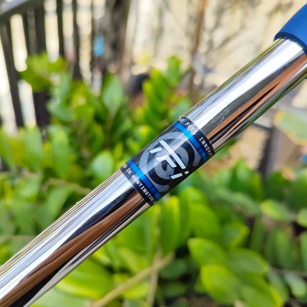 PUTTER Cleveland TFi 2135 RHO (satin) ความยาว 34 นิ้ว มาพร้อม COVER ตรงรุ่น!!! เกาะไลน์ นิ่งมาก และความคุมระยะได้ง่ายมาก ไม้กอล์ฟพรีเมี่ยมมือสอง ของแท้ By NakaraLuxurious image 5 PUTTER Cleveland TFi 2135 RHO (satin) ความยาว 34 นิ้ว มาพร้อม COVER ตรงรุ่น!!! เกาะไลน์ นิ่งมาก และความคุมระยะได้ง่ายมาก ไม้กอล์ฟพรีเมี่ยมมือสอง ของแท้ By NakaraLuxurious image 5