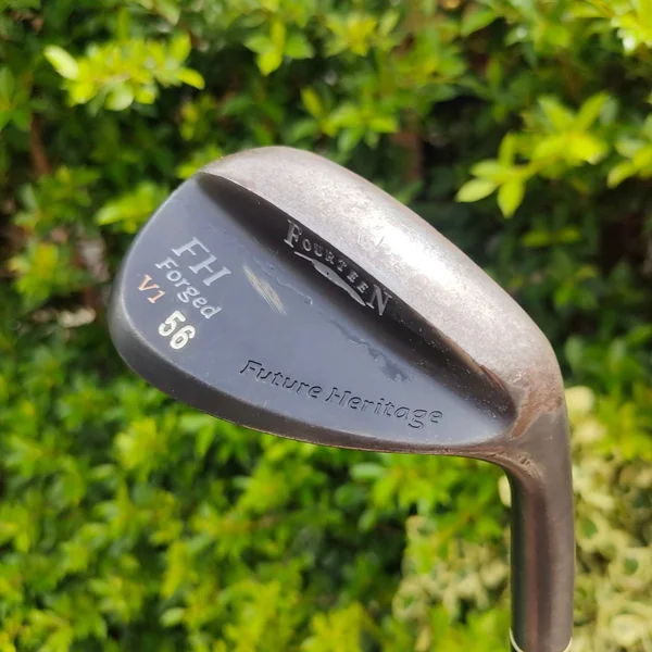 WEDGE FOURTEEN FH FORGED V1 องศา 56 ก้าน DYNAMIC GOLD FLEX WEDGE สุดยอด WEDGE อันดับ 1 พรีเมี่ยมญี่ปุ่น สุดยอดวัสดุ Forged S25C สุดพรีเมี่ยม ไม้กอล์ฟมือสอง ของแท้ BY NakaraLuxurious image 1 WEDGE FOURTEEN FH FORGED V1 องศา 56 ก้าน DYNAMIC GOLD FLEX WEDGE สุดยอด WEDGE อันดับ 1 พรีเมี่ยมญี่ปุ่น สุดยอดวัสดุ Forged S25C สุดพรีเมี่ยม ไม้กอล์ฟมือสอง ของแท้ BY NakaraLuxurious image 1