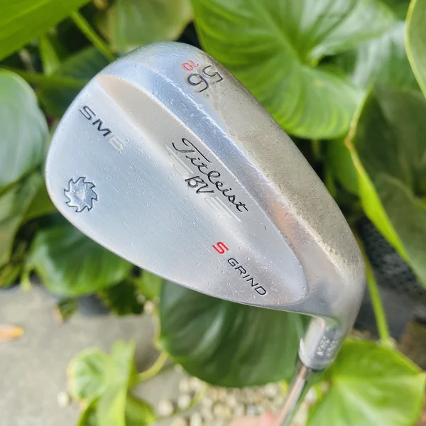 WEDGE TITLEIST VOKEY SM6 ⛳เวดจ์ระดับตำนาน สปินดี คุมลูกหนึบ🔥 งศา 56° | Bounce10° | S Grind ใช้งานดี image 2 WEDGE TITLEIST VOKEY SM6 ⛳เวดจ์ระดับตำนาน สปินดี คุมลูกหนึบ🔥 งศา 56° | Bounce10° | S Grind ใช้งานดี image 2