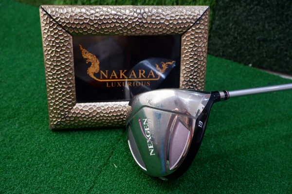 DRIVER NEXGE ND211 **ไม้กอล์ฟสำหรับผู้หญิง** image 1 DRIVER NEXGE ND211 **ไม้กอล์ฟสำหรับผู้หญิง** image 1