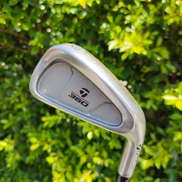 ชุดเหล็ก TAYLORMADE 360 มีเหล็ก 3-9 เเละ PW ก้าน TAYLORMADE S-90 เหล็กใบใหญ่สุดในซีรี่ครับ ตีง่ายและได้ระยะสุดๆ ยังผสม วัสดุ ทังเสตน วางได้บล๊านซ์มาก ตีลูกลอยง่าย ได้ระยะจัดๆเลยครับ ก้านเหล็กเบาเพียงแค่ 90 กรัมเท่านั้น เร่งระยะ ความสนุกได้แบบสุดๆ image 8 ชุดเหล็ก TAYLORMADE 360 มีเหล็ก 3-9 เเละ PW ก้าน TAYLORMADE S-90 เหล็กใบใหญ่สุดในซีรี่ครับ ตีง่ายและได้ระยะสุดๆ ยังผสม วัสดุ ทังเสตน วางได้บล๊านซ์มาก ตีลูกลอยง่าย ได้ระยะจัดๆเลยครับ ก้านเหล็กเบาเพียงแค่ 90 กรัมเท่านั้น เร่งระยะ ความสนุกได้แบบสุดๆ image 8