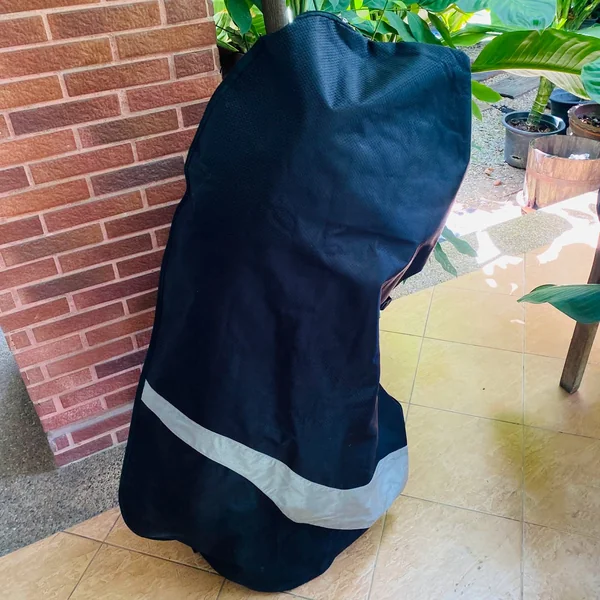 TRAVEL GOLF BAG COVER RIVIERA เกราะป้องกันถุงกอล์ฟคู่ใจให้ปลอดภัยและสะอาดไร้รอยตลอดการเดินทาง image 3 TRAVEL GOLF BAG COVER RIVIERA เกราะป้องกันถุงกอล์ฟคู่ใจให้ปลอดภัยและสะอาดไร้รอยตลอดการเดินทาง image 3