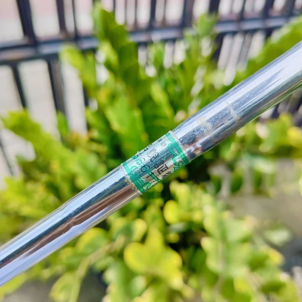 PUTTER STRIPELINE III BY PGA ทรงมอลเล็ตชดเชยสูง แบบซาลาเปา เส้นเล็งพาดยาวเล็งง่ายมากๆ ยาว 34 นิ้ว ไม้กอล์ฟพรีเมี่ยมญี่ปุ่นมือสอง ของแท้ By NakaraLuxurious image 5 PUTTER STRIPELINE III BY PGA ทรงมอลเล็ตชดเชยสูง แบบซาลาเปา เส้นเล็งพาดยาวเล็งง่ายมากๆ ยาว 34 นิ้ว ไม้กอล์ฟพรีเมี่ยมญี่ปุ่นมือสอง ของแท้ By NakaraLuxurious image 5