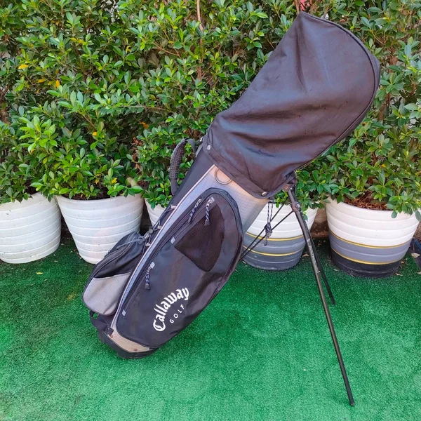 ถุงกอล์ฟ CALLAWAY ขาตั้ง มือสอง image 1 ถุงกอล์ฟ CALLAWAY ขาตั้ง มือสอง image 1