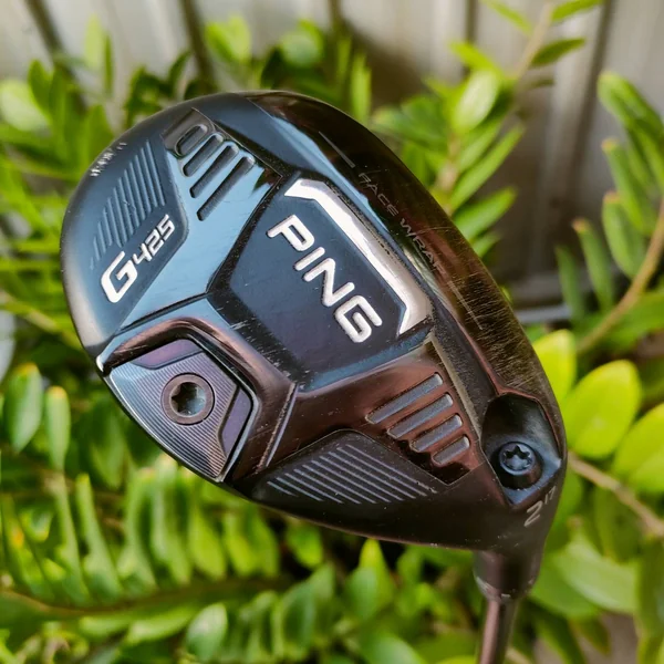 HYBRID 2 PING G425 องศา 17 FUJIKURA DIAMOND SPEEDER FLEX S *** เป็นก้านโม ขั้นเทพของ FUJIKURA แค่ก้านก็เกินแล้ว!!! มาพร้อม COVER ตรงรุ่น!!! ไขปรับได้ ตีไกลสุดใน HYBRID ไม้กอล์ฟพรีเมี่ยมมือสอง By NakaraLuxurious image 1 HYBRID 2 PING G425 องศา 17 FUJIKURA DIAMOND SPEEDER FLEX S *** เป็นก้านโม ขั้นเทพของ FUJIKURA แค่ก้านก็เกินแล้ว!!! มาพร้อม COVER ตรงรุ่น!!! ไขปรับได้ ตีไกลสุดใน HYBRID ไม้กอล์ฟพรีเมี่ยมมือสอง By NakaraLuxurious image 1