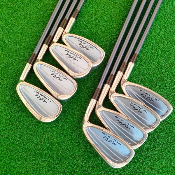 **ไม้กอล์ฟสำหรับผู้หญิง** ชุดเหล็ก MIZUNO EFIL LADY มีเหล็ก 4 - 9 เเละ PW SW ก้าน EFIL FOR STYLISH GOLF FLEX LADY image 1 **ไม้กอล์ฟสำหรับผู้หญิง** ชุดเหล็ก MIZUNO EFIL LADY มีเหล็ก 4 - 9 เเละ PW SW ก้าน EFIL FOR STYLISH GOLF FLEX LADY image 1