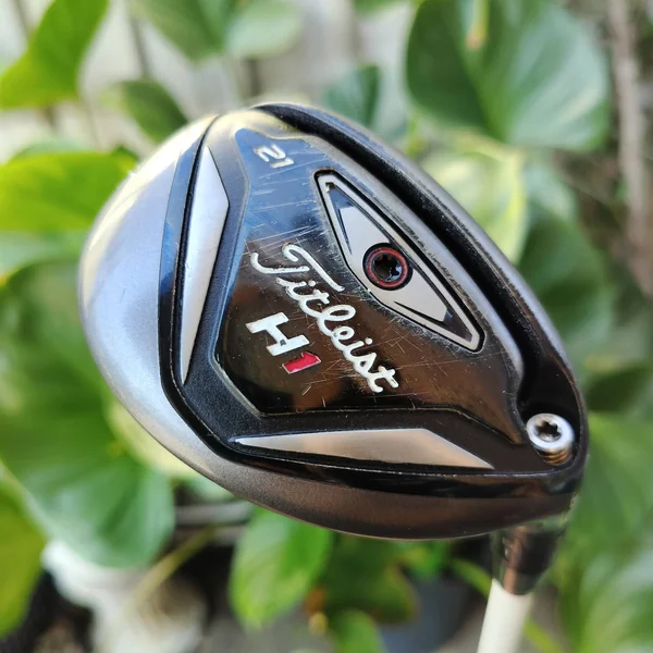 UT Titleist 816H1 องศา 21 ก้าน FUJIKURA MOTORE FLEX S สภาพสวย ความเร็วหน้าไม้สูงครับ ตีง่ายมาก ตีไกล เสียงหวานสุดๆ ไม้กอล์ฟพรีเมี่ยมมือสอง ของแท้ By NakaraLuxurious image 2 UT Titleist 816H1 องศา 21 ก้าน FUJIKURA MOTORE FLEX S สภาพสวย ความเร็วหน้าไม้สูงครับ ตีง่ายมาก ตีไกล เสียงหวานสุดๆ ไม้กอล์ฟพรีเมี่ยมมือสอง ของแท้ By NakaraLuxurious image 2