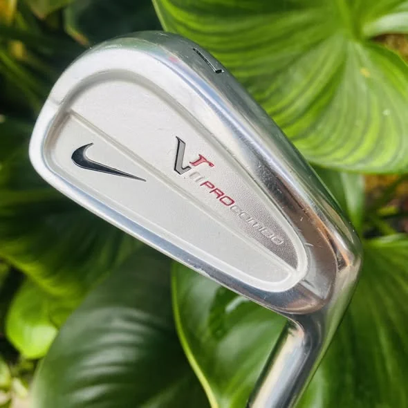 เหล็ก 7 NIKE VR PRO COMBO FORGED (กราไฟต์ FLEX R)⛳🔥เหล็กForgedคลาสสิกจาก Nike ที่ให้ ฟีลนุ่ม แน่น🎯 image 1 เหล็ก 7 NIKE VR PRO COMBO FORGED (กราไฟต์ FLEX R)⛳🔥เหล็กForgedคลาสสิกจาก Nike ที่ให้ ฟีลนุ่ม แน่น🎯 image 1