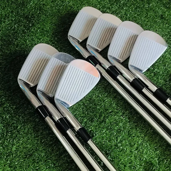ชุดเหล็ก MIZUNO MP69 FORGED ก้าน NS PRO 950 FLEX S สภาพสวยจัด!!! วัสดุ GRAIN FLOW FORGED 1025E “Pure Select” เป็นรูปทรงเบลดที่ลงตัวมากที่สุด ไม้กอล์ฟพรีเมี่ยมมือสอง ของแท้ By NakaraLuxurious image 7 ชุดเหล็ก MIZUNO MP69 FORGED ก้าน NS PRO 950 FLEX S สภาพสวยจัด!!! วัสดุ GRAIN FLOW FORGED 1025E “Pure Select” เป็นรูปทรงเบลดที่ลงตัวมากที่สุด ไม้กอล์ฟพรีเมี่ยมมือสอง ของแท้ By NakaraLuxurious image 7
