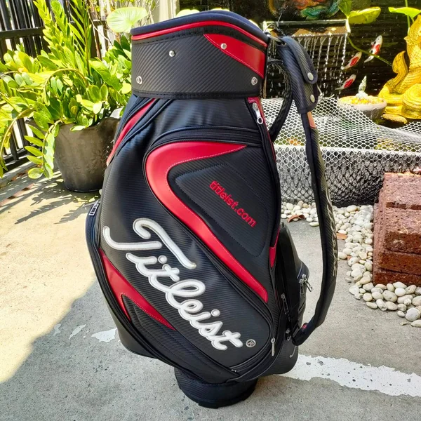 ถุงกอล์ฟ TITLEIST มือสอง ถุง TOUR ใบใหญ่ สวยเดิมๆเลย ไม้กอล์ฟพรีเมี่ยมมือสอง ของแท้ By NakaraLuxurious image 2 ถุงกอล์ฟ TITLEIST มือสอง ถุง TOUR ใบใหญ่ สวยเดิมๆเลย ไม้กอล์ฟพรีเมี่ยมมือสอง ของแท้ By NakaraLuxurious image 2