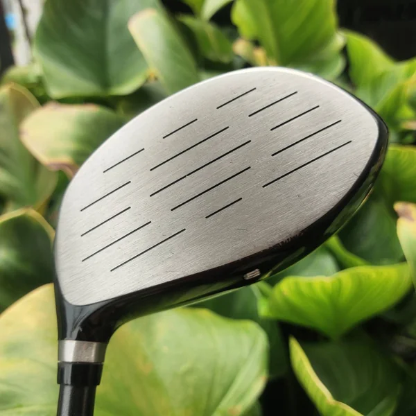 Driver WILSON DEEPRED DISTANCE เน้นตีไกล ก้าน GRAFALLOY PROLITE+ หัวเบต้าไทเทเนี่ยม หน้าเด้ง image 3 Driver WILSON DEEPRED DISTANCE เน้นตีไกล ก้าน GRAFALLOY PROLITE+ หัวเบต้าไทเทเนี่ยม หน้าเด้ง image 3