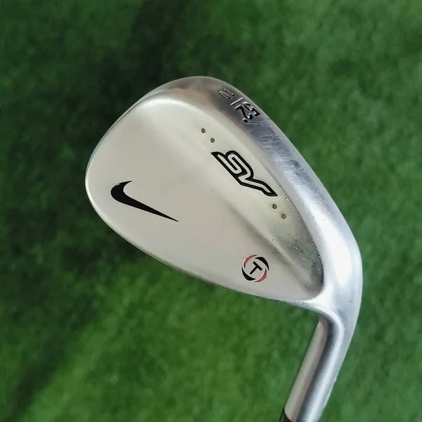 🔥 ลดล้างสต๊อค พลาดไม่ได้ 🔥 🏌️ WEDGE NIKE SV TOUR องศา 52 BOUNCE 10 ก้าน DYNAMIC GOLD S400 ไม้กอล์ฟพรีเมี่ยมมือสอง ของแท้ By NakaraLuxurious image 1 🔥 ลดล้างสต๊อค พลาดไม่ได้ 🔥 🏌️ WEDGE NIKE SV TOUR องศา 52 BOUNCE 10 ก้าน DYNAMIC GOLD S400 ไม้กอล์ฟพรีเมี่ยมมือสอง ของแท้ By NakaraLuxurious image 1