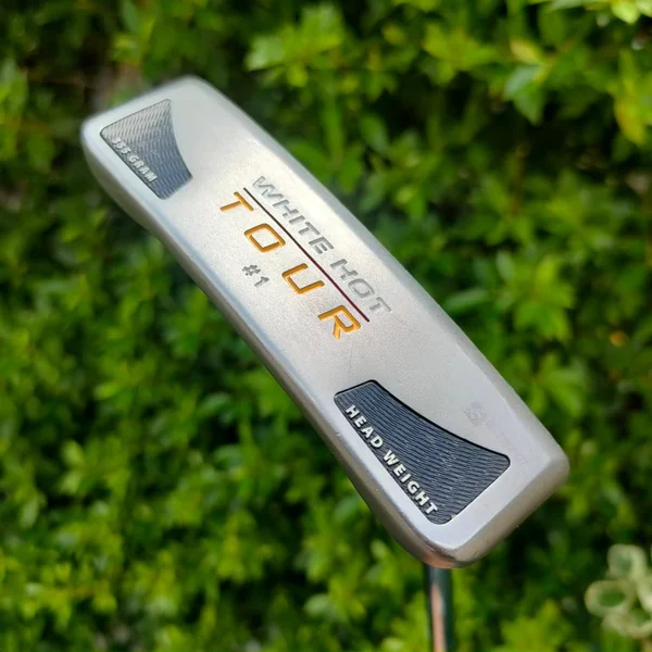 PUTTER ODYSSEY TOUR WHITE HOT #1 ความยาว 34 นิ้ว ** กริฟเสื่อมสภาพ ** รุ่นนี้ดีแบบมากๆ ทรงสแตนดาร์ด และเสริมบล๊านซ์มากๆ บน ล่าง ไม้กอล์ฟมือสอง ของแท้ BY NakaraLuxurious image 1 PUTTER ODYSSEY TOUR WHITE HOT #1 ความยาว 34 นิ้ว ** กริฟเสื่อมสภาพ ** รุ่นนี้ดีแบบมากๆ ทรงสแตนดาร์ด และเสริมบล๊านซ์มากๆ บน ล่าง ไม้กอล์ฟมือสอง ของแท้ BY NakaraLuxurious image 1