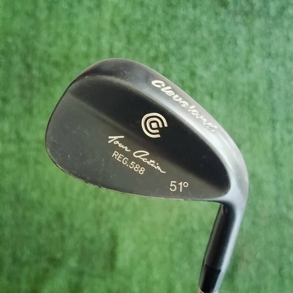  WEDGE CLEVELAND TOUR ACTION REG 588 องศา 51 รุ่นดังที่สุด ดีที่สุดของ Cleveland กะระยะได้ แม่นยำ นุ่มนวล ไม้กอล์ฟพรีเมี่ยมมือสอง ของแท้ By NakaraLuxurious   image 1