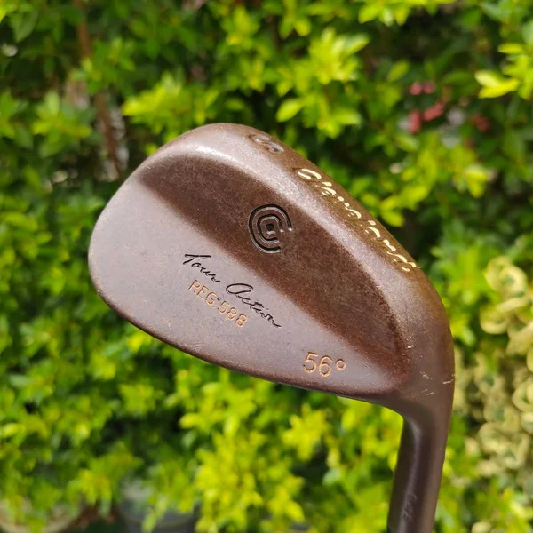WEDGE CLEVELAND REG 588 องศา 56 ก้าน DYNAMIC GOLD FLEX WEDGE ก้านสำหรับ WEDGE โดยตรง WEDGE รุ่น 588 คือรุ่นที่ดีที่สุดของ Cleveland!!! ไม้กอล์ฟมือสอง ของแท้ BY NakaraLuxurious image 2 WEDGE CLEVELAND REG 588 องศา 56 ก้าน DYNAMIC GOLD FLEX WEDGE ก้านสำหรับ WEDGE โดยตรง WEDGE รุ่น 588 คือรุ่นที่ดีที่สุดของ Cleveland!!! ไม้กอล์ฟมือสอง ของแท้ BY NakaraLuxurious image 2