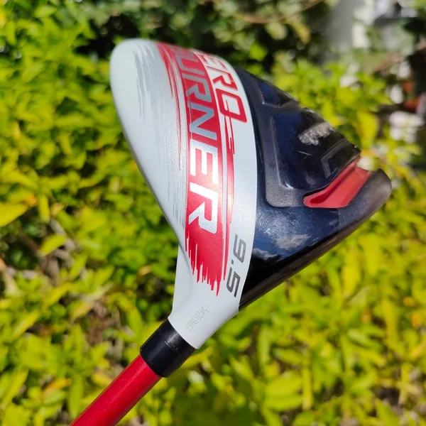 DRIVER TAYLORMADE AERO BURNER องศา 9.5 ก้าน AEROBURNER TM1-215 FLEX S รุ่นนี้ตีไกลจัด แอโรไดนามิคได้สุดยอด ช่วงหน้าไม้ มีร่องที่เด้งสุดสปริง image 3 DRIVER TAYLORMADE AERO BURNER องศา 9.5 ก้าน AEROBURNER TM1-215 FLEX S รุ่นนี้ตีไกลจัด แอโรไดนามิคได้สุดยอด ช่วงหน้าไม้ มีร่องที่เด้งสุดสปริง image 3
