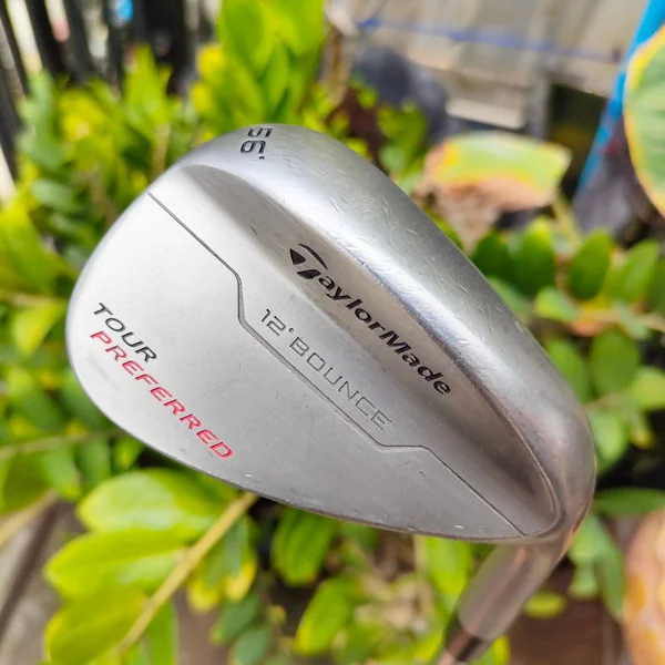 WEDGE TAYLORMADE TOUR PREFERRED องศา 56 BOUNCE 12 ก้าน KBS TOUR -V FLEX WEDGE หน้า MICRO กัดลูกแบบโหดๆ ไม้กอล์ฟมือสอง ของแท้ BY NakaraLuxurious image 1 WEDGE TAYLORMADE TOUR PREFERRED องศา 56 BOUNCE 12 ก้าน KBS TOUR -V FLEX WEDGE หน้า MICRO กัดลูกแบบโหดๆ ไม้กอล์ฟมือสอง ของแท้ BY NakaraLuxurious image 1