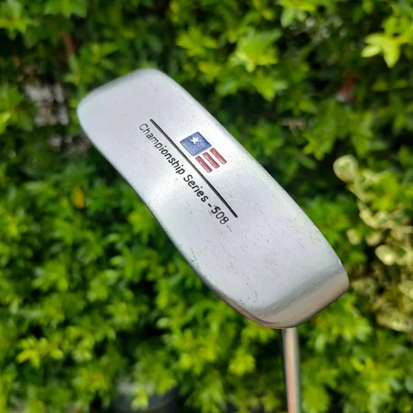 **ไม้กอล์ฟสำหรับเด็ก** PUTTER U.S.KID ยาว 28 นิ้ว CHAMPIONSHIP SERIES -508 สุดยอดพัตเตอร์ สำหรับนักกีฬา เยาชน ใช้ได้ตั้งแต่ฝึกซ้อม ยันแข่งขัน ออกแบบให้พัตต์ง่าย เล็งง่าย น้ำหนักดีมาก ไม้กอล์ฟมือสอง ของแท้ BY NakaraLuxurious image 2 **ไม้กอล์ฟสำหรับเด็ก** PUTTER U.S.KID ยาว 28 นิ้ว CHAMPIONSHIP SERIES -508 สุดยอดพัตเตอร์ สำหรับนักกีฬา เยาชน ใช้ได้ตั้งแต่ฝึกซ้อม ยันแข่งขัน ออกแบบให้พัตต์ง่าย เล็งง่าย น้ำหนักดีมาก ไม้กอล์ฟมือสอง ของแท้ BY NakaraLuxurious image 2