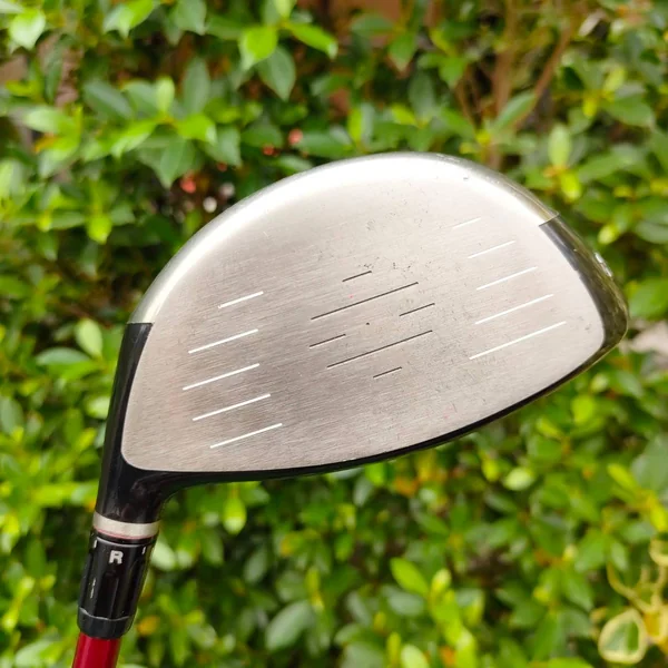DRIVER TAYLORMADE R9 MAX ก้าน FUJIKURA MOTORE FLEX R องศา 9.5 รุ่นนี้ MAX หน้าเด้งที่สุด ตีไกลสุดขีดครับ ก้านดีมาก image 4 DRIVER TAYLORMADE R9 MAX ก้าน FUJIKURA MOTORE FLEX R องศา 9.5 รุ่นนี้ MAX หน้าเด้งที่สุด ตีไกลสุดขีดครับ ก้านดีมาก image 4
