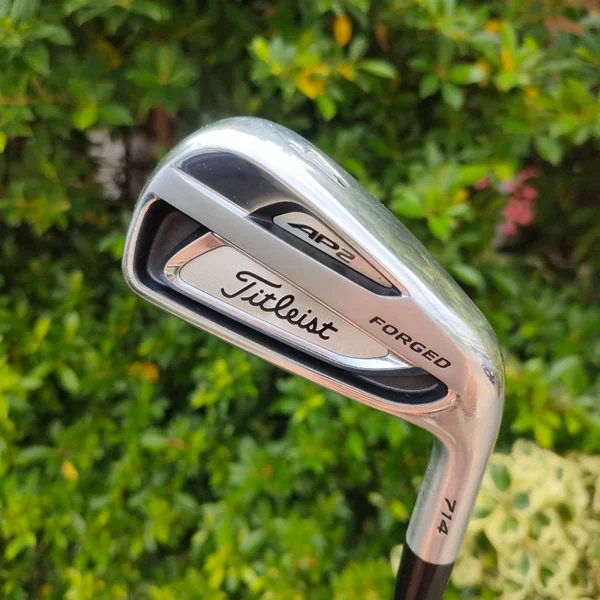 เหล็ก 4 TITLEIST AP2 FORGED 714 ก้าน PROJECT X 5.5 เหล็ก FORGED สุดยอดพรีเมี่ยมมาก เป็นเหล็กยาวที่ทั้งตีง่าย และคมมาก!! ไม้กอล์ฟมือสอง ของแท้ BY NakaraLuxurious image 1 เหล็ก 4 TITLEIST AP2 FORGED 714 ก้าน PROJECT X 5.5 เหล็ก FORGED สุดยอดพรีเมี่ยมมาก เป็นเหล็กยาวที่ทั้งตีง่าย และคมมาก!! ไม้กอล์ฟมือสอง ของแท้ BY NakaraLuxurious image 1
