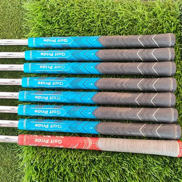 ชุดเหล็ก Titleist AP2 710 FORGED มีเหล็ก 3 - 9 PW ก้าน DYNAMIC GOLD S200 สภาพสวย ตีไม่ยาก นุ่มมากๆ image 10 ชุดเหล็ก Titleist AP2 710 FORGED มีเหล็ก 3 - 9 PW ก้าน DYNAMIC GOLD S200 สภาพสวย ตีไม่ยาก นุ่มมากๆ image 10