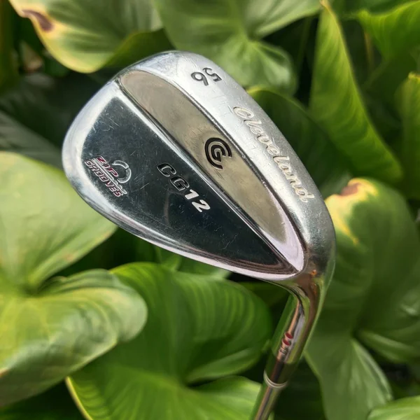 WEDGE CLEVELAND Cg12 องศา 56 ZIP GROOVE ร่องหน้าไม้สี่เหลี่ยม เหมือนกับซิป โหดมากสปินจัด image 1 WEDGE CLEVELAND Cg12 องศา 56 ZIP GROOVE ร่องหน้าไม้สี่เหลี่ยม เหมือนกับซิป โหดมากสปินจัด image 1