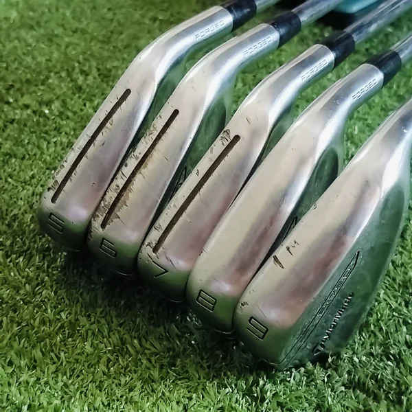 ชุดเหล็ก Taylormade P790 เหล็กประสิทธิภาพเหนือชั้นสูงสุด ดีที่สุดที่ทีมวิศวกร TaylorMade ทำมา ระดับ Ultra-Premium Performance ก้าน NS PRO 950 FLEX S มีเหล็ก 5 6 7 8 9 (ไม่มี WEDGE) SOLE สภาพไม่ค่อยสวย ไม้กอล์ฟพรีเมี่ยมมือสอง ของแท้ image 4 ชุดเหล็ก Taylormade P790 เหล็กประสิทธิภาพเหนือชั้นสูงสุด ดีที่สุดที่ทีมวิศวกร TaylorMade ทำมา ระดับ Ultra-Premium Performance ก้าน NS PRO 950 FLEX S มีเหล็ก 5 6 7 8 9 (ไม่มี WEDGE) SOLE สภาพไม่ค่อยสวย ไม้กอล์ฟพรีเมี่ยมมือสอง ของแท้ image 4