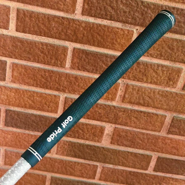 ไม้กอล์ฟมือซ้าย 🏌️ Driver Titleist TSi2 9.0° ขีดสุดแห่งความเร็วและเสถียรภาพระดับทัวร์! image 9 ไม้กอล์ฟมือซ้าย 🏌️ Driver Titleist TSi2 9.0° ขีดสุดแห่งความเร็วและเสถียรภาพระดับทัวร์! image 9