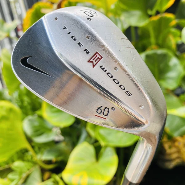 ⛳️ WEDGE NIKE TIGER WOODS องศา 60° ฟีล forged ความคมของหน้าไม้ และการเล่นลูกเทคนิคแบบ Tour Leve🔥l image 1 ⛳️ WEDGE NIKE TIGER WOODS องศา 60° ฟีล forged ความคมของหน้าไม้ และการเล่นลูกเทคนิคแบบ Tour Leve🔥l image 1