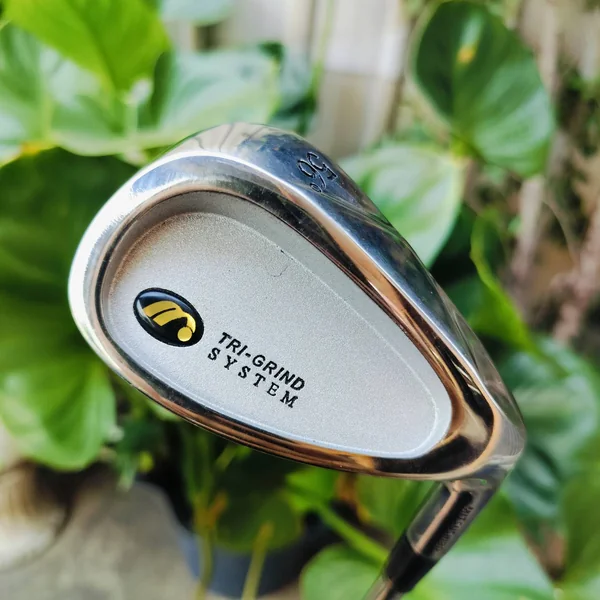 WEDGE MITSUSHIBA TRI GRIND หน้าทราย องศา 56 ก้านเหล็ก WEDGE FLEX สปินจัดๆ ไม้กอล์ฟพรีเมี่ยมมือสอง ของแท้ By NakaraLuxurious image 2 WEDGE MITSUSHIBA TRI GRIND หน้าทราย องศา 56 ก้านเหล็ก WEDGE FLEX สปินจัดๆ ไม้กอล์ฟพรีเมี่ยมมือสอง ของแท้ By NakaraLuxurious image 2