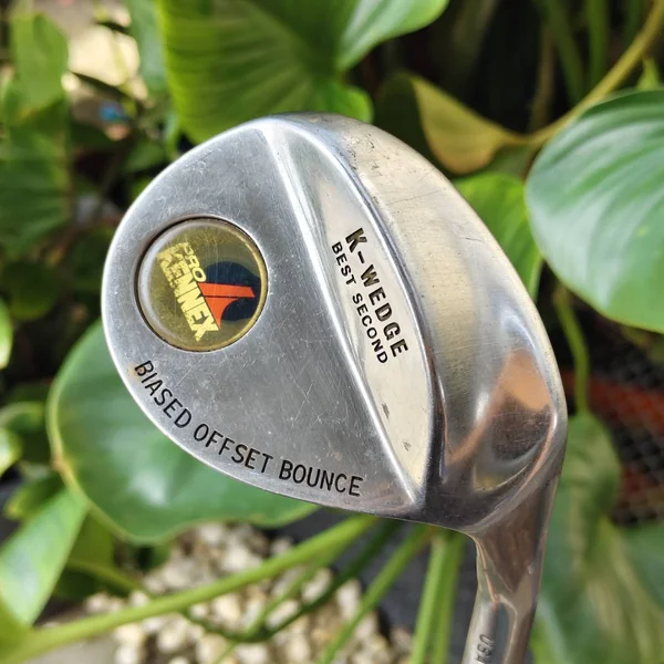 PROKENNEX K-WEDGE ปรับองศาได้ ตั้งแต่ 56 องศา (จรดแบบธรรมดา) ไปจนถึง 71 องศา image 2 PROKENNEX K-WEDGE ปรับองศาได้ ตั้งแต่ 56 องศา (จรดแบบธรรมดา) ไปจนถึง 71 องศา image 2