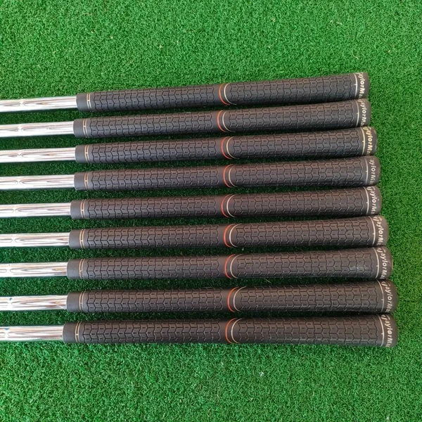 ชุดเหล็ก TAYLORMADE BURNER 2.0 มีเหล็ก 4-9 PW AW SW ก้าน N.S.PRO FLEX R ก้านสุดพรีเมี่ยม เบาสบาย ตีแม่น ใบใหญ่เน้นตีง่าย เพิ่มระยะกว่าทุกซีรี่ สภาพสวยมาก เดิมๆทั้งชุดครับ image 6 ชุดเหล็ก TAYLORMADE BURNER 2.0 มีเหล็ก 4-9 PW AW SW ก้าน N.S.PRO FLEX R ก้านสุดพรีเมี่ยม เบาสบาย ตีแม่น ใบใหญ่เน้นตีง่าย เพิ่มระยะกว่าทุกซีรี่ สภาพสวยมาก เดิมๆทั้งชุดครับ image 6