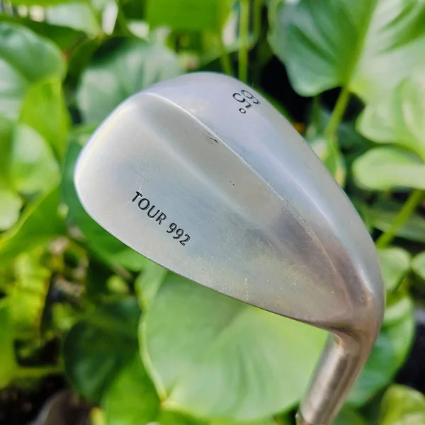 WEDGE องศา 65 ไม่ใช่ 56 !!! TOUR 992 วัสดุ FORGED นุ่มๆ ก้าน WEDGE FLEX โดยตรงค่ะ ไม้กอล์ฟพรีเมี่ยมมือสอง ของแท้ By NakaraLuxurious image 1 WEDGE องศา 65 ไม่ใช่ 56 !!! TOUR 992 วัสดุ FORGED นุ่มๆ ก้าน WEDGE FLEX โดยตรงค่ะ ไม้กอล์ฟพรีเมี่ยมมือสอง ของแท้ By NakaraLuxurious image 1