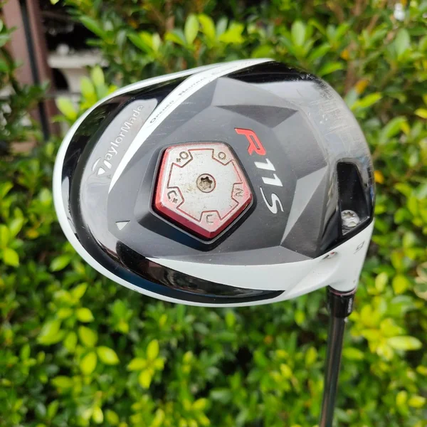 DRIVER TAYLORMADE R11S ก้าน FUJIKURA MOTORE FLEX R องศา 9 ตัวนี้ตีมันและตีดีที่สุด ในตระกูล R ของ Taylormade รุ่น S เพิ่มเทคโนโลยีเข้ามามากครับ image 1 DRIVER TAYLORMADE R11S ก้าน FUJIKURA MOTORE FLEX R องศา 9 ตัวนี้ตีมันและตีดีที่สุด ในตระกูล R ของ Taylormade รุ่น S เพิ่มเทคโนโลยีเข้ามามากครับ image 1