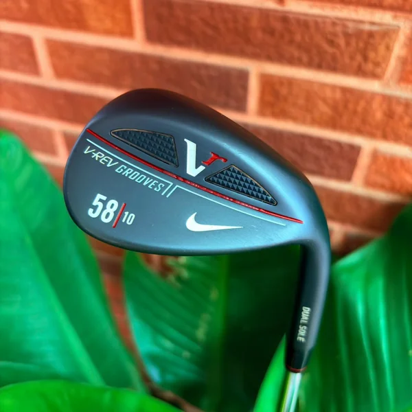 Wedge Nike VR V-Rev Satin Chrome Loft 58° ที่สุดแห่งพลังสปินและสัมผัสสั่งได้รอบกรีน image 2 Wedge Nike VR V-Rev Satin Chrome Loft 58° ที่สุดแห่งพลังสปินและสัมผัสสั่งได้รอบกรีน image 2